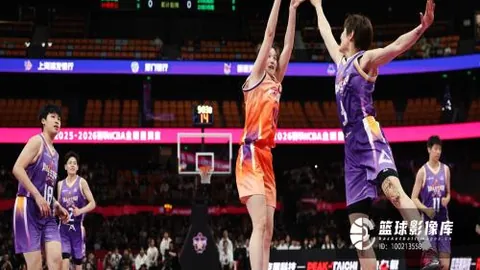 国安新赛季首主场惊艳启幕：光影盛宴升级+荣耀退役仪式震撼呈现。